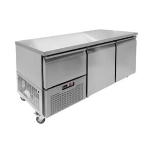 Refrigeradores de embutir – porta sólida – 2 portas e meia